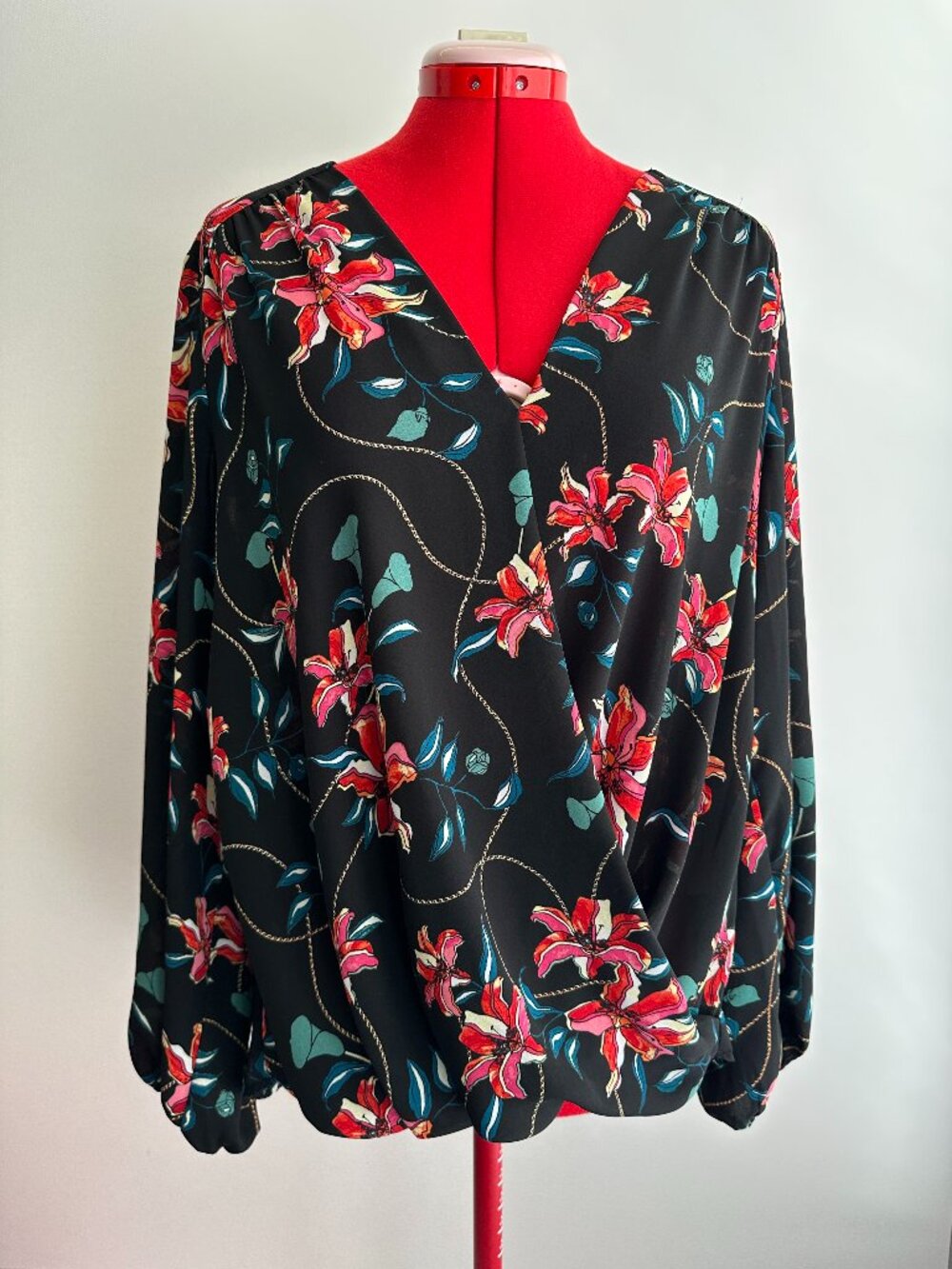 INC (L) Black Pink Floral Print Surplice Top Loose International Concepts Lilies
